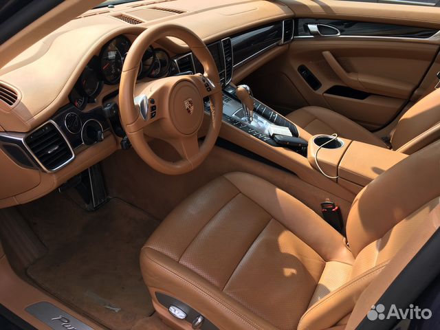 Porsche Panamera 4 3.6 AMT, 2011, хетчбэк