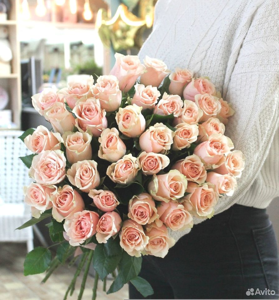 39 розовых роз с доставкой за час + 2 подарка купить на Зозу.ру - фотография № 1
