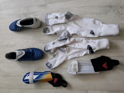 Бутцы,щитки и гетры Adidas