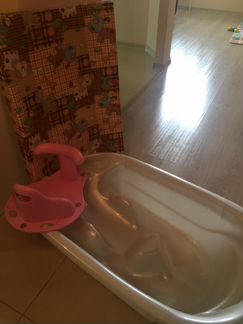 Ванночка, стульчик для купания, пеленальная доска