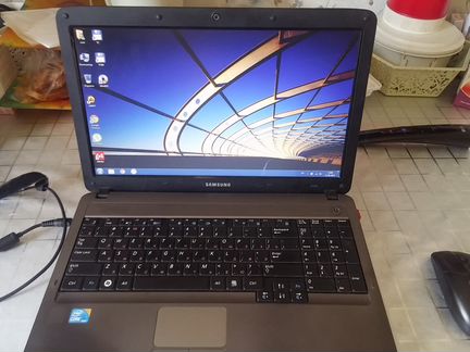 Продам ноутбук SAMSUNG R540 15