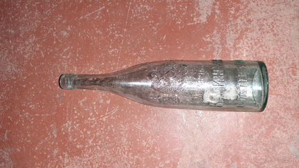 Старинная бутылка Калинкин С.Петербургъ 1896