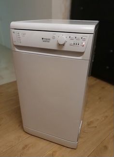 Посудомоечная машина Hotpoint Ariston LSF 7237