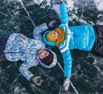 Фототур на Байкал: по льду зимнего Байкала