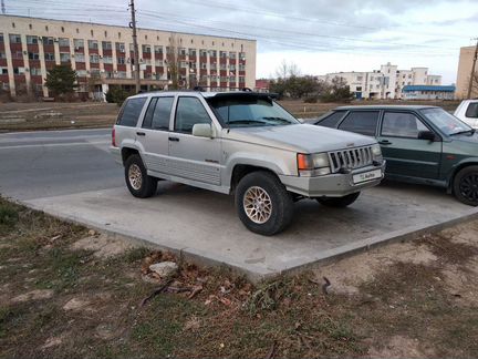 Jeep Grand Cherokee 5.2 AT, 1995, 3 598 км