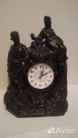 Настольные часы