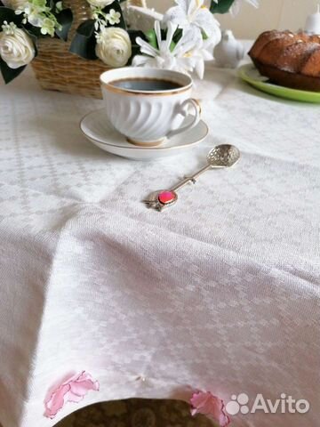 Скатерть льняная новая, на подарки. Есть без цвето