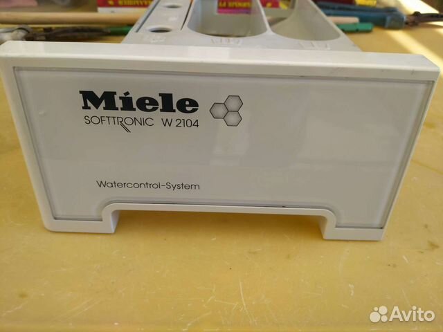 Лоток для порошка и порошкаприемник с клапанами