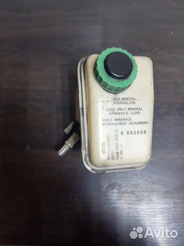 Бачок гидроусилителя Audi 100 C4 2.3 1993