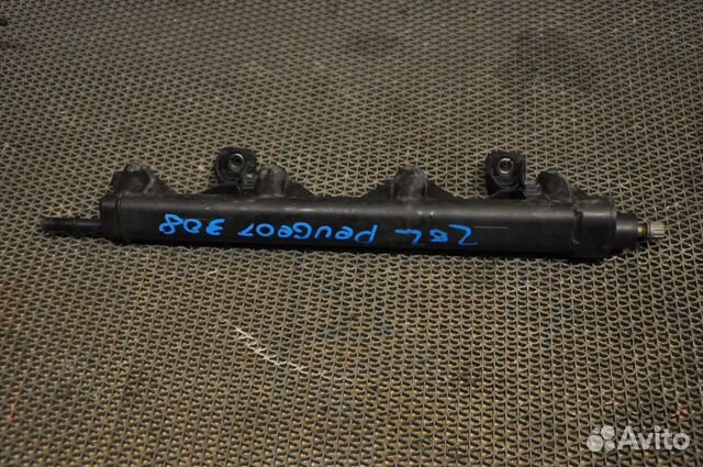 Топливная рейка Peugeot 308 4A