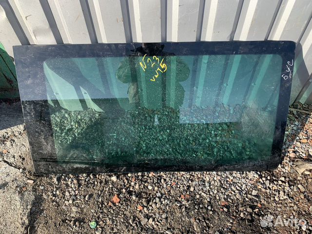 Стекло боковое volkswagen transporter t5