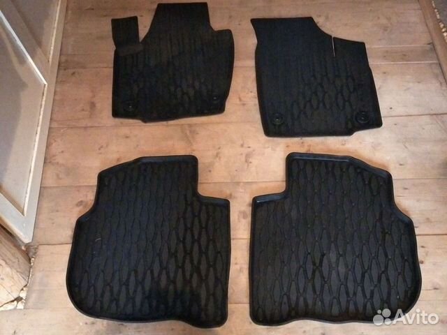 Автомобильые ковры в салон на Фольцваген Поло Лифт