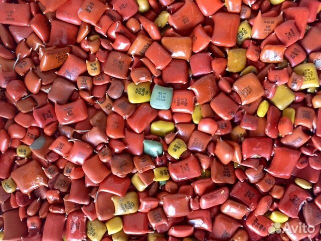 Радиодеталь.км6 красные