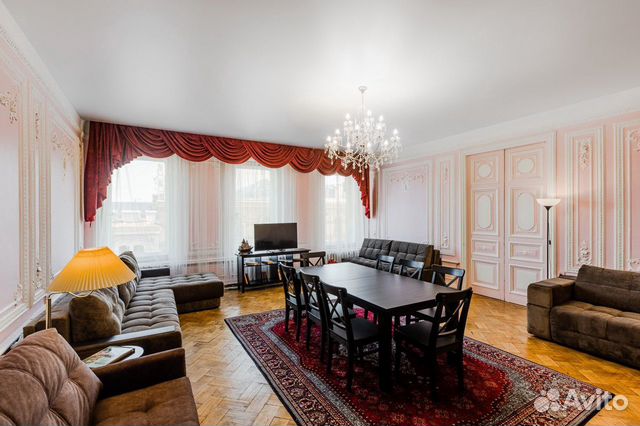 

4-к. квартира, 180 м², 11 кроватей