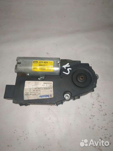 Моторчик люка Kia Sorento / Киа Соренто. 2002-2009