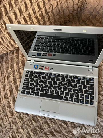 Sony vaio YB3q1r, AMD E450 1.6ghz X2/2gb ram (4gb)