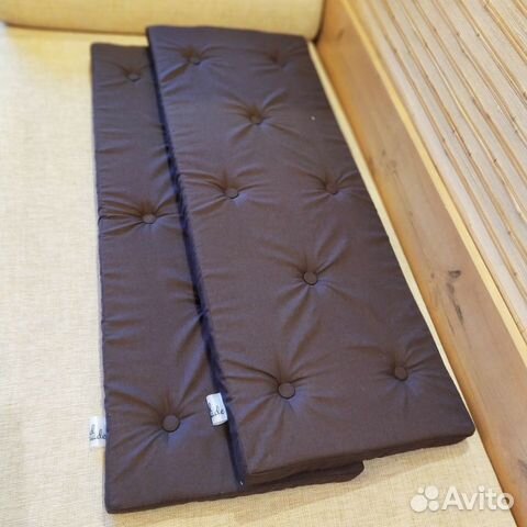 Подушки-сидушки на подоконник