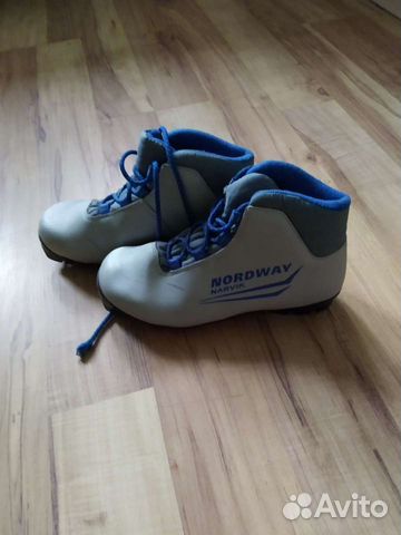 Лыжные ботинки nordway 37, в идеале