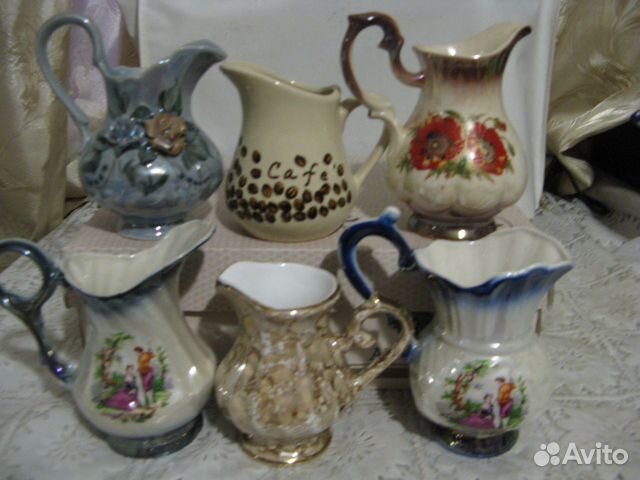 Небольшая коллекция молочников