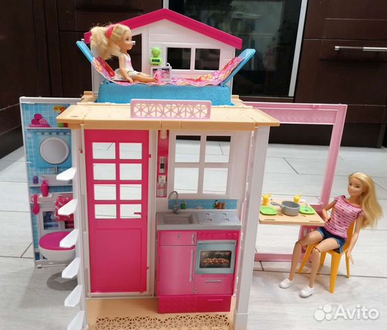 Двухэтажный дом Barbie