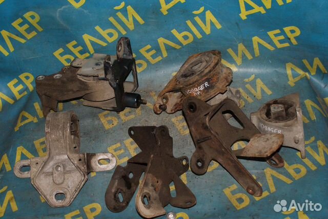 Кронштейны + опоры (6 шт.) Chrysler Voyager 4