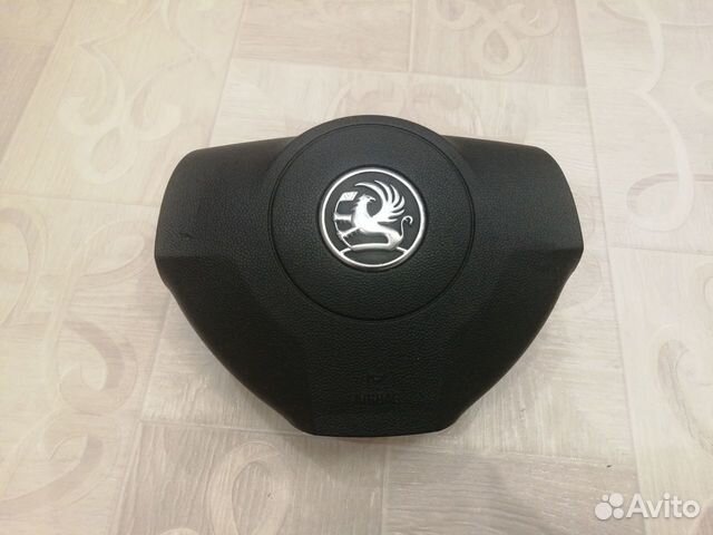 Подушка безопасности руля Airbag Opel Zafira B