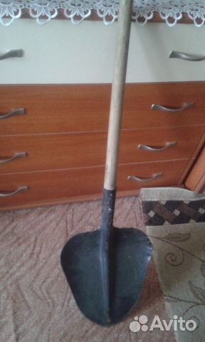 Лопата совковая