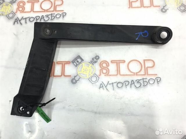 Крепление заднего бампера правое VW Touareg GP (7