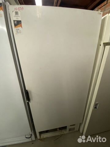 Холодильный шкаф