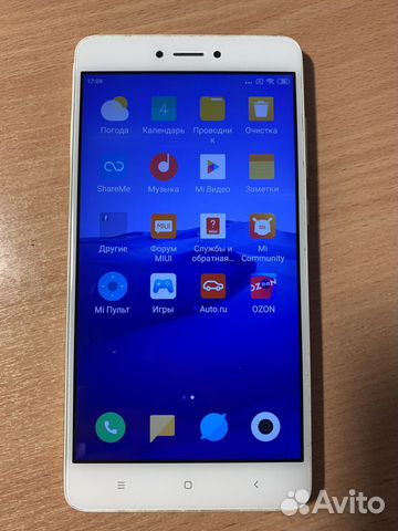 Телефоны Xiaomi Redmi 4 Фото