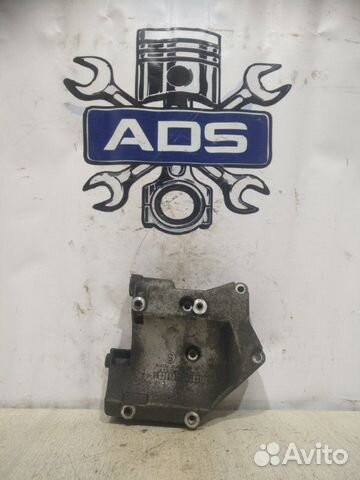 Кронштейн компрессора кондиционера Ssangyong