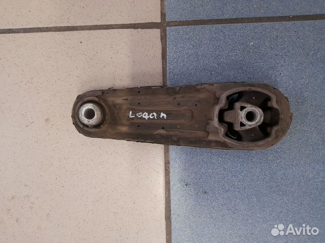 Опора двигателя задняя Renault Logan