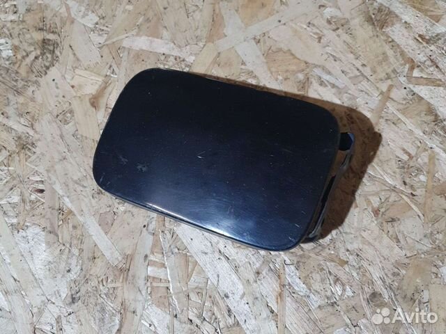 Лючок бензобака mercedes e class w210