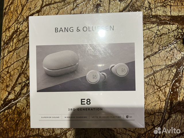 Bang&Olufsen Beoplay E8 3rd