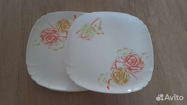 Квадратные тарелки 26 см