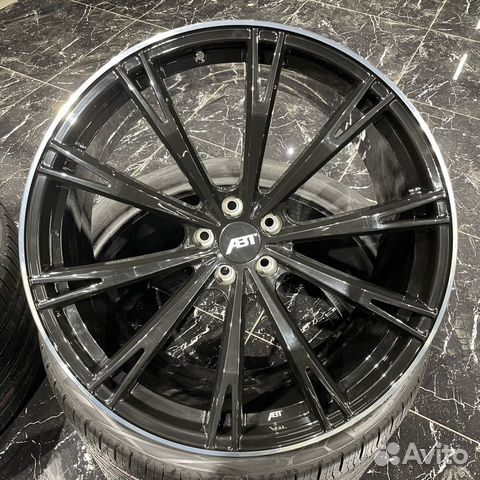 Кованые диски R22 Audi Q8 Q7