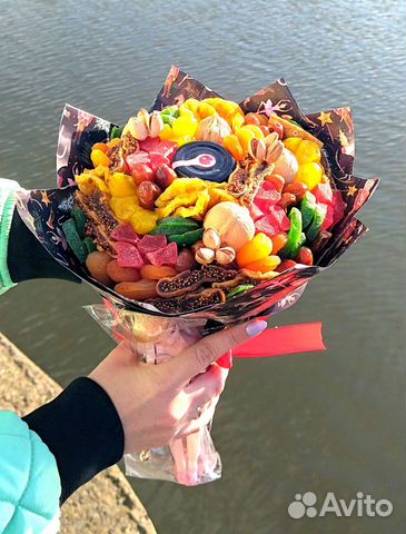 Детский букет из сухофруктов