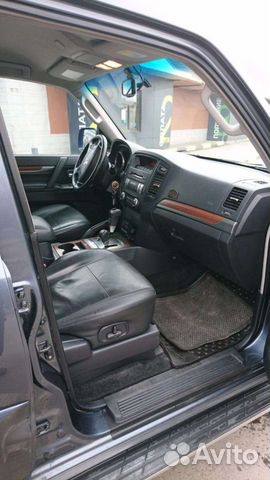 Mitsubishi Pajero 3.2 AT, 2008, 293 000 км