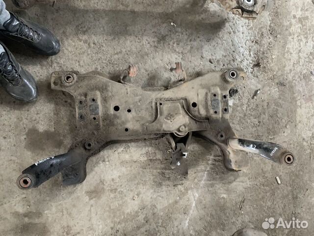 Подрамник передний балка Mazda 3 bk bl 1.6