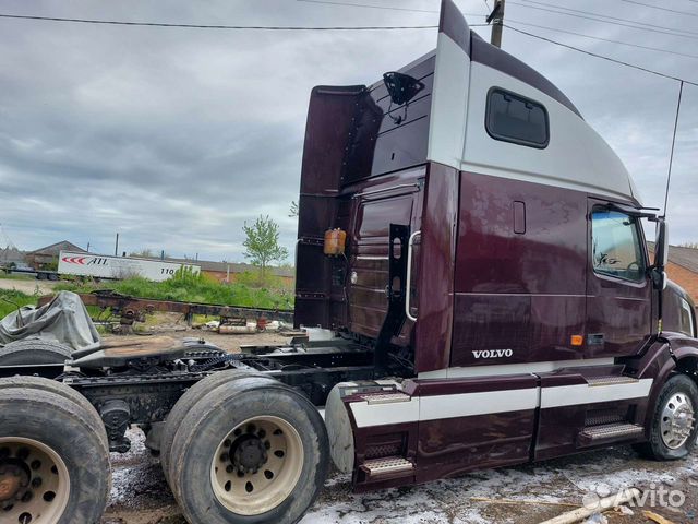 Volvo VNL 670, 2005