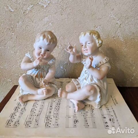 Антикварные фарфоровые статуэтки Германия