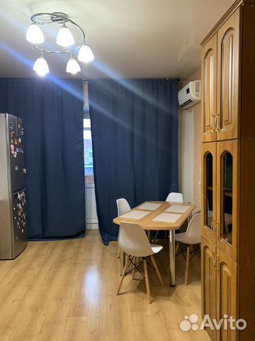 

2-к. квартира, 70 м², 2 кровати