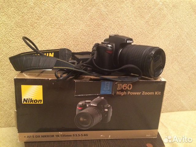 Nikon D60 kit + объектив AF-S DX nikkor 18-135 f/3