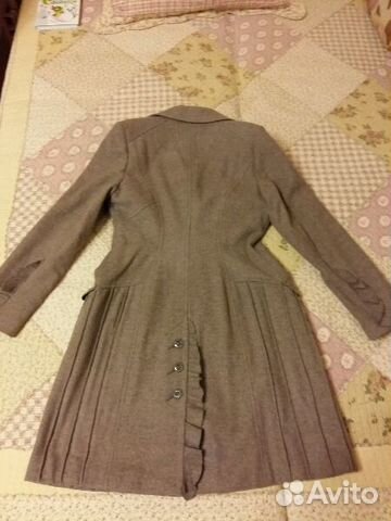 Пальто демисезонное 48 размер Пальто демисезонное 48 размер