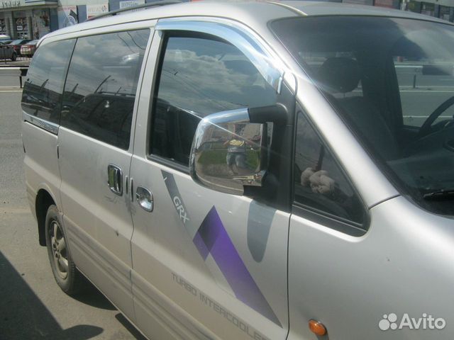 Дефлекторы окон и капота Hyundai H1 (1997-2007) Дефлекторы окон и капота Hyundai H1 (1997-2007)