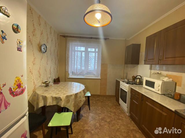 

3-к. квартира, 100 м², 6/9 эт.