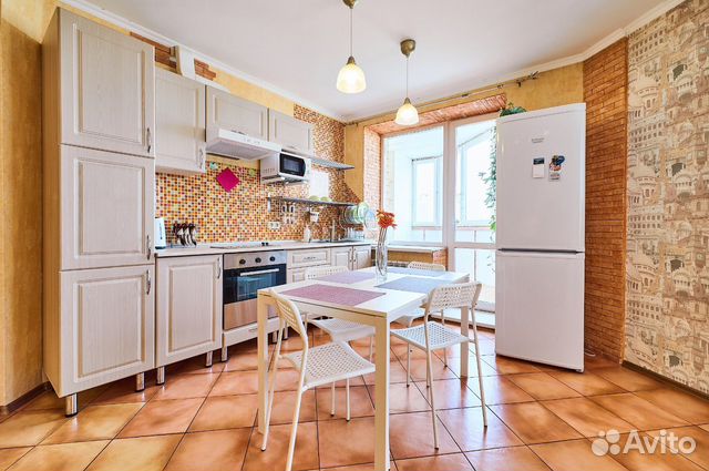 

2-к. квартира, 86 м², 6/9 эт.