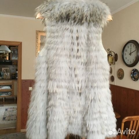 Жилетка меховая на весну Жилетка меховая на весну