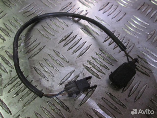 Форсунка омывателя стекла Ауди Q7 80 100 A4 A6 A8