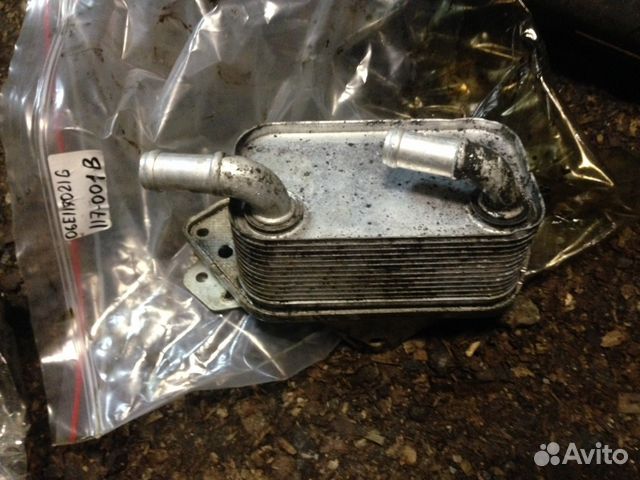 Теплообменник Audi VW 06E117021G